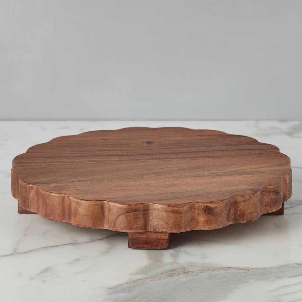 Scalloped Footed Serving & Cutting Board, 15in