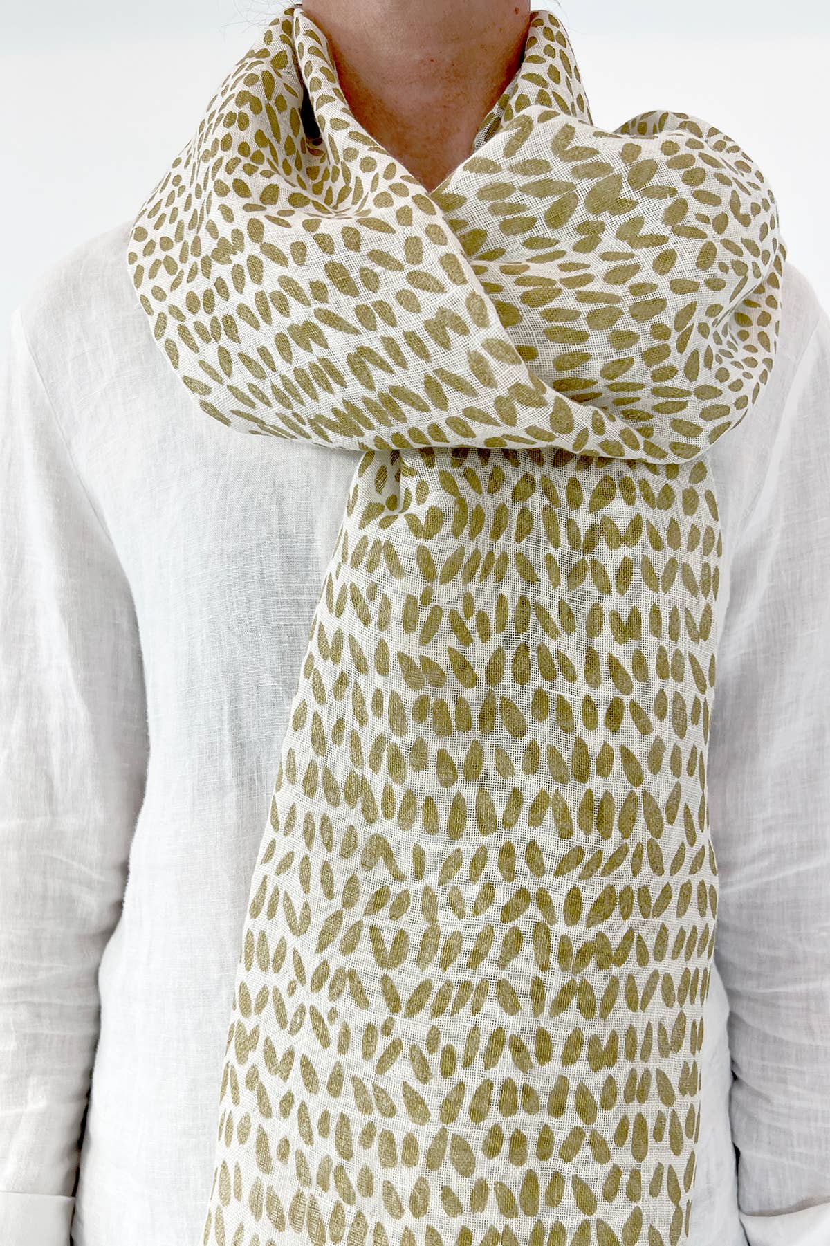 Linen Scarf: Speck Craft