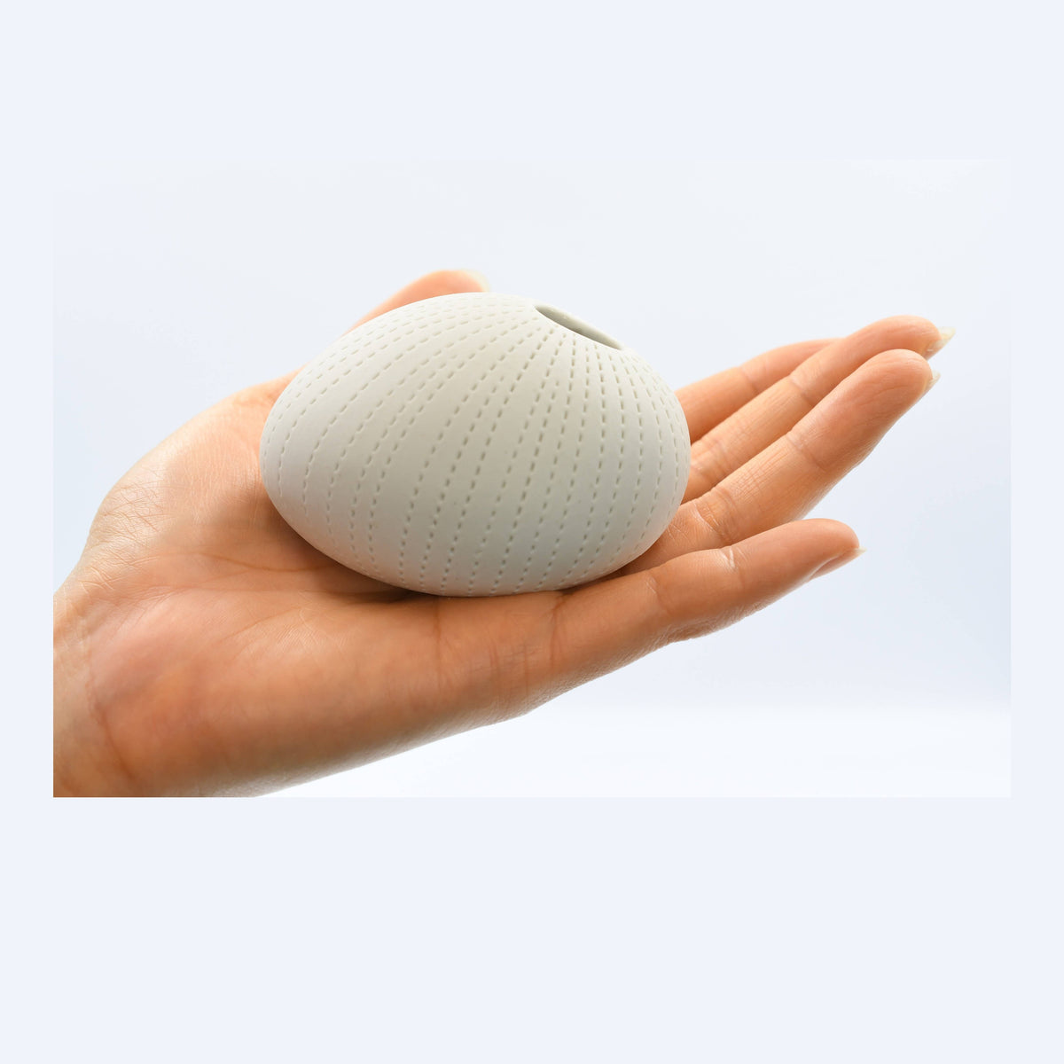 159WH13 PEBBLE MINI S-Handcrafted Porcelain Bud Vase