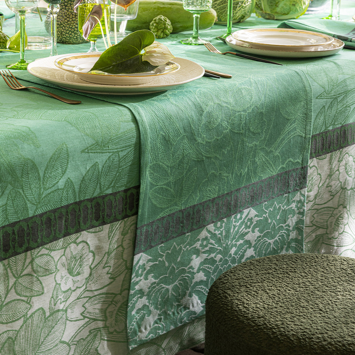 NEW! Escapade Tropical Green Linen