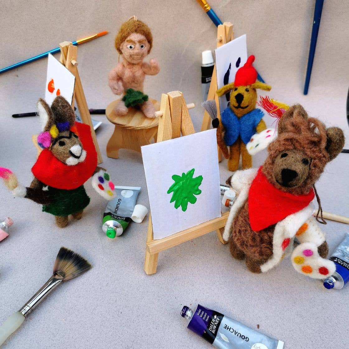 Pierre the Pooch Artist Dog Ornament