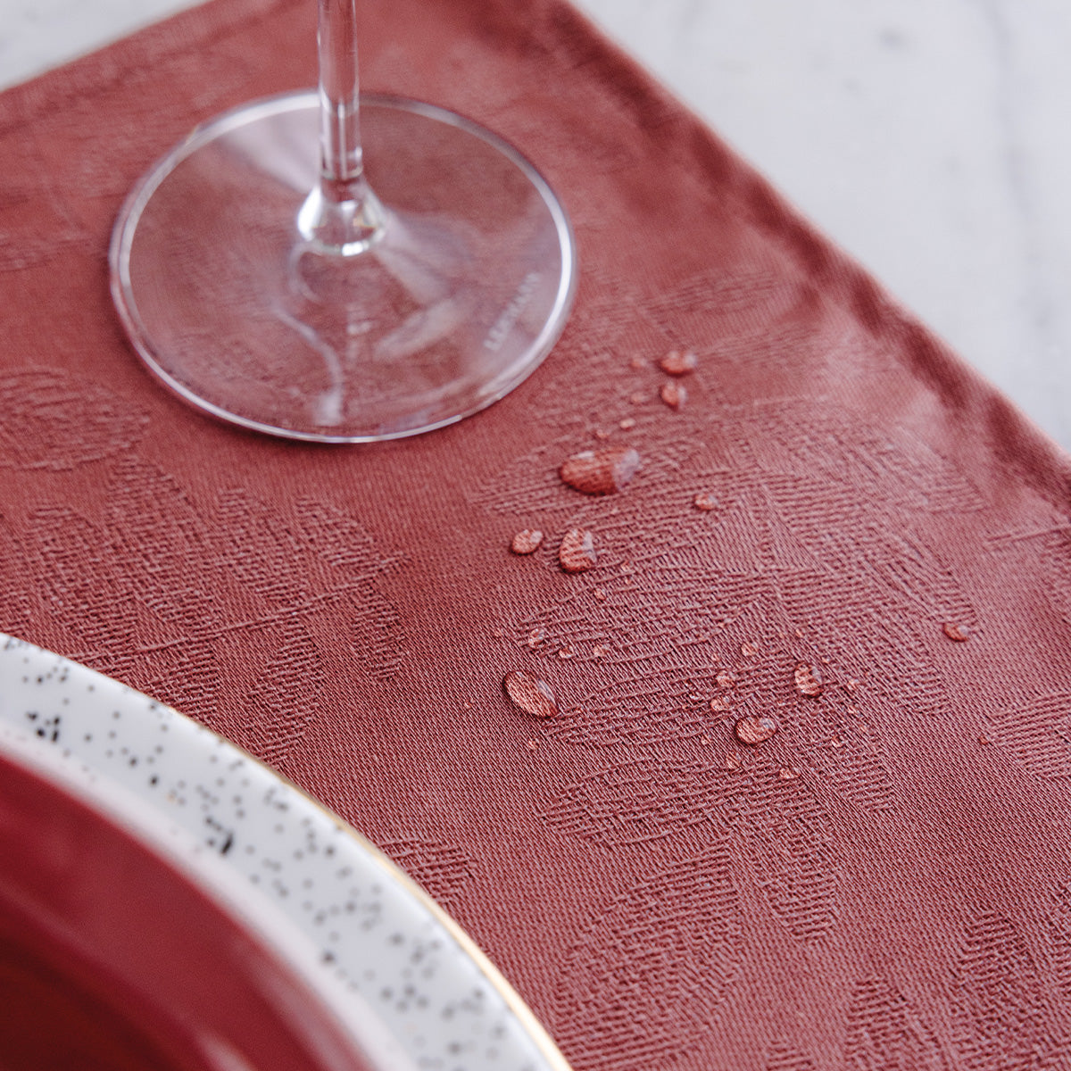NEW! Vegetal Mood Brick Red Coated Tablecloth