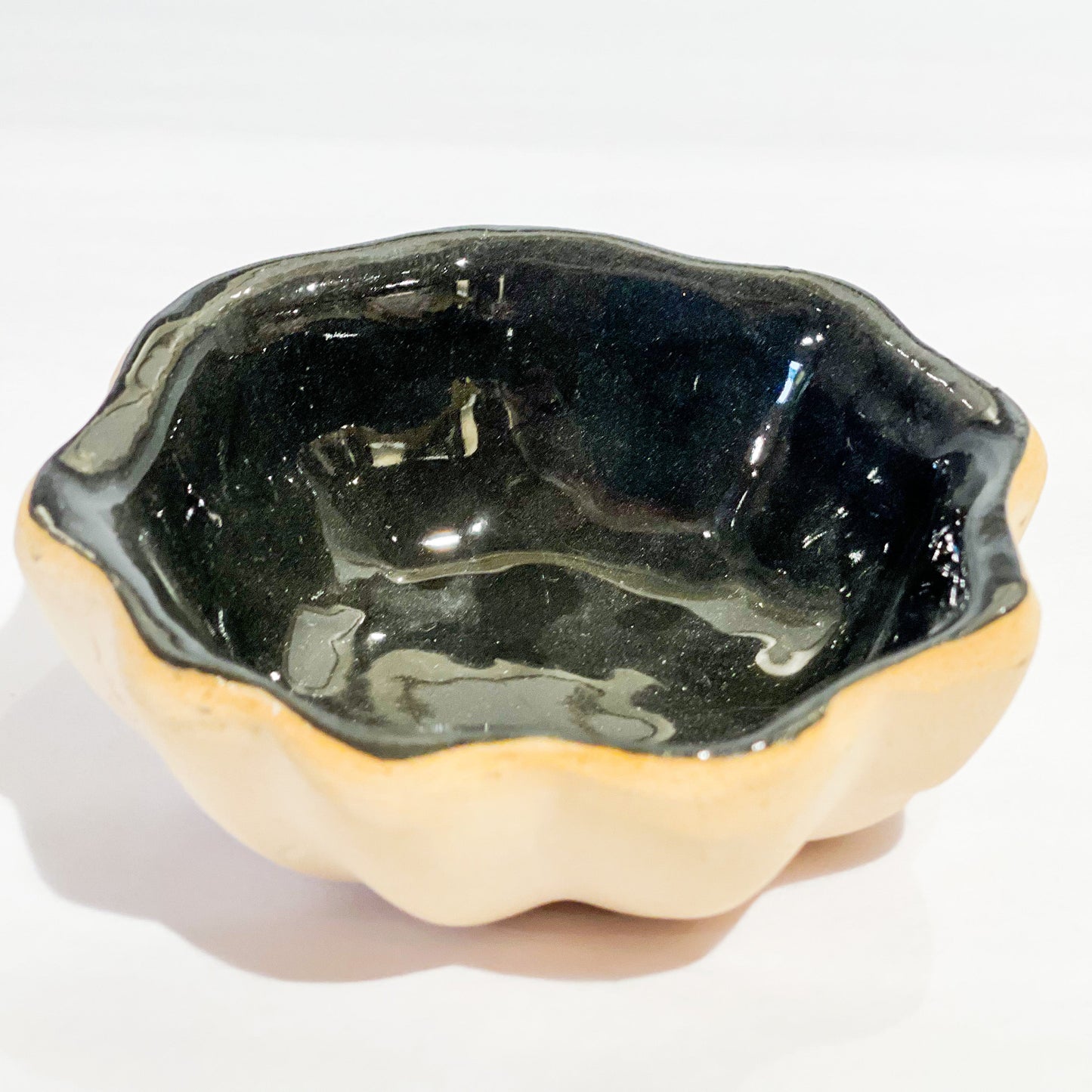 Terrafirma Ceramics - Mini Scallop Bowl