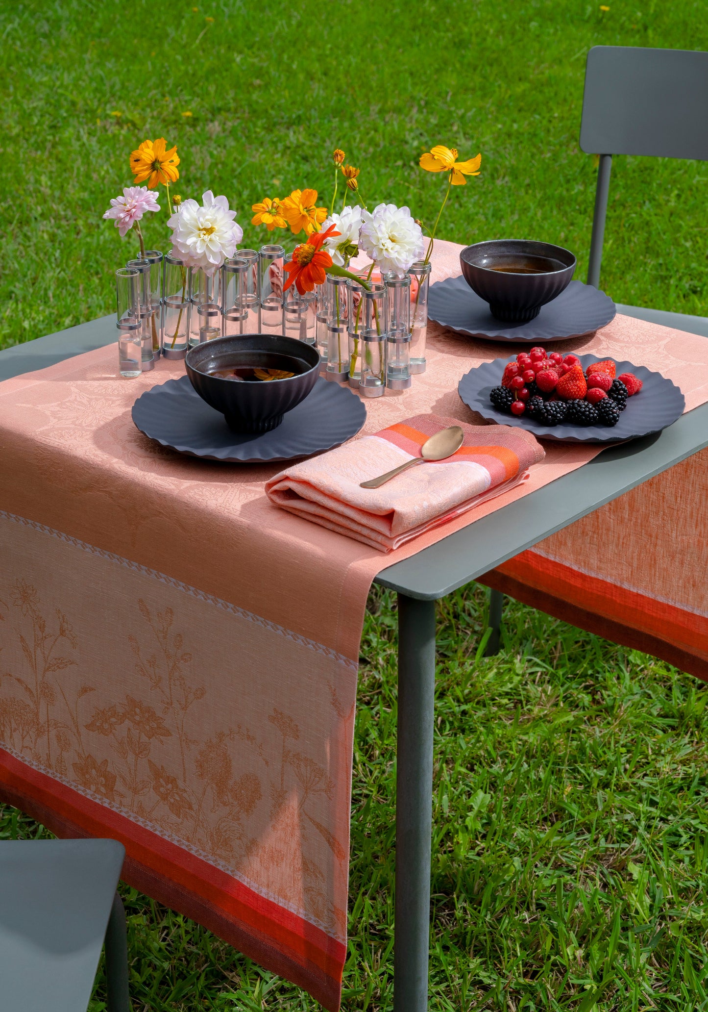 Instant Bucolique Pink Linen Collection