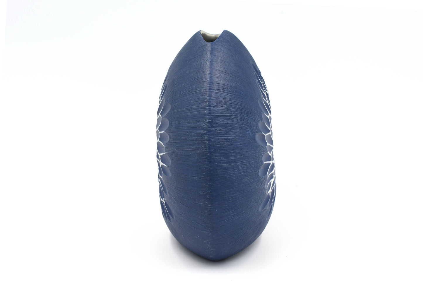 DIVA ROUND Handcrafted Porcelain Vase