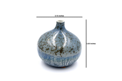 CONGO L-Handcrafted Porcelain Bud Vase