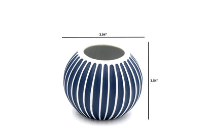 PETTRA Handcrafted Porcelain Vase