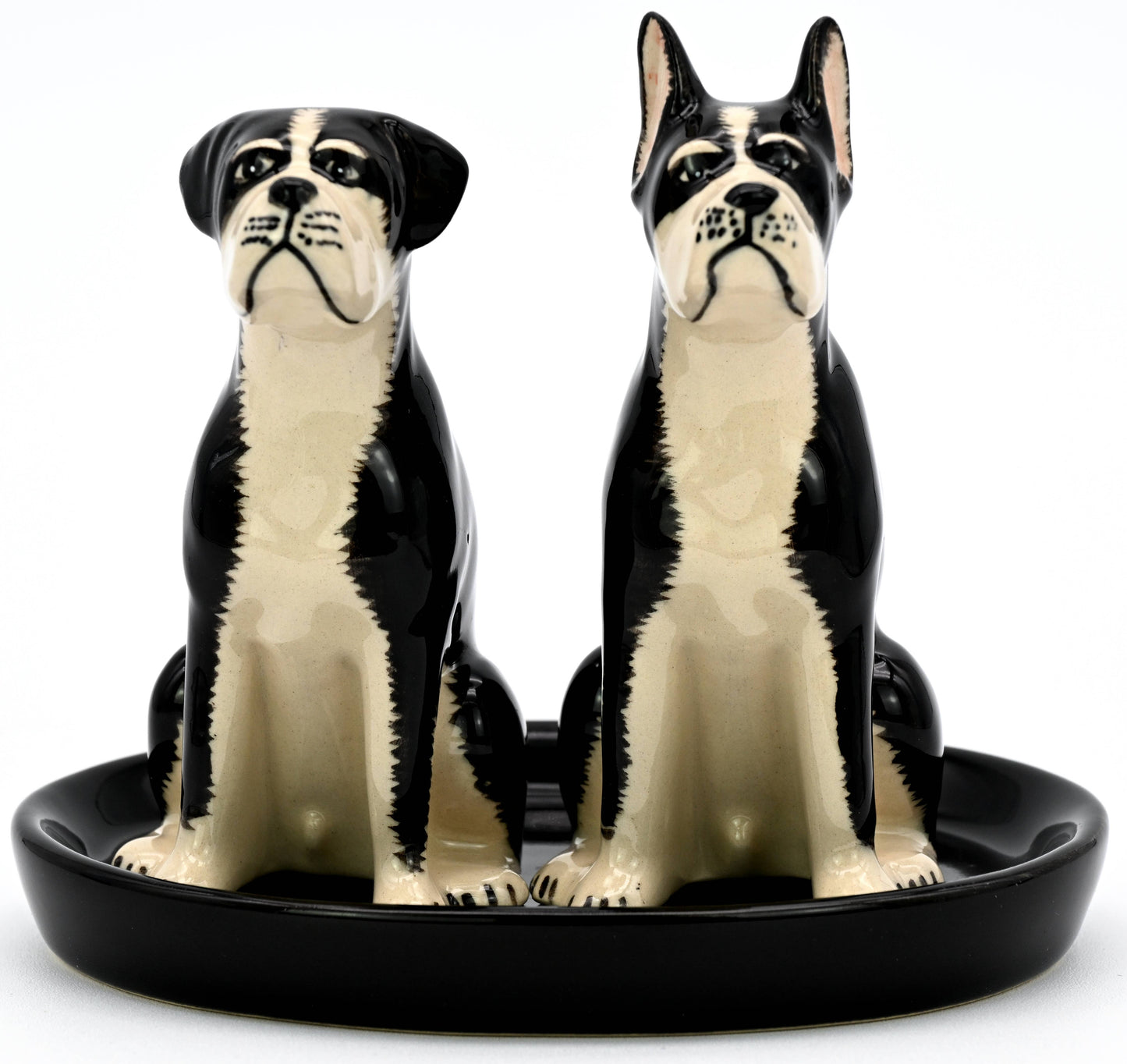 SALT AND PEPPER SHAKER Boxer and black ceramic tray