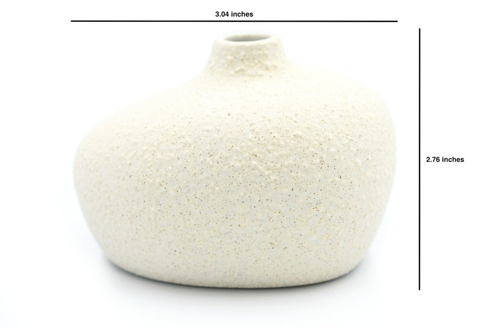 Gugu PIM Cream Texture Bud Vase