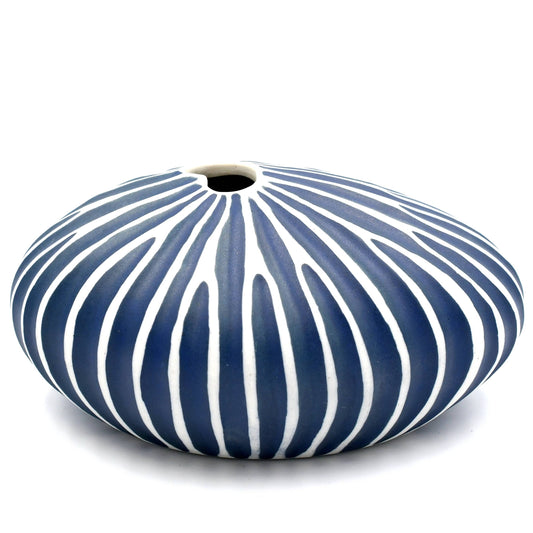 PEBBLE MX-Handcrafted Porcelain Bud Vase