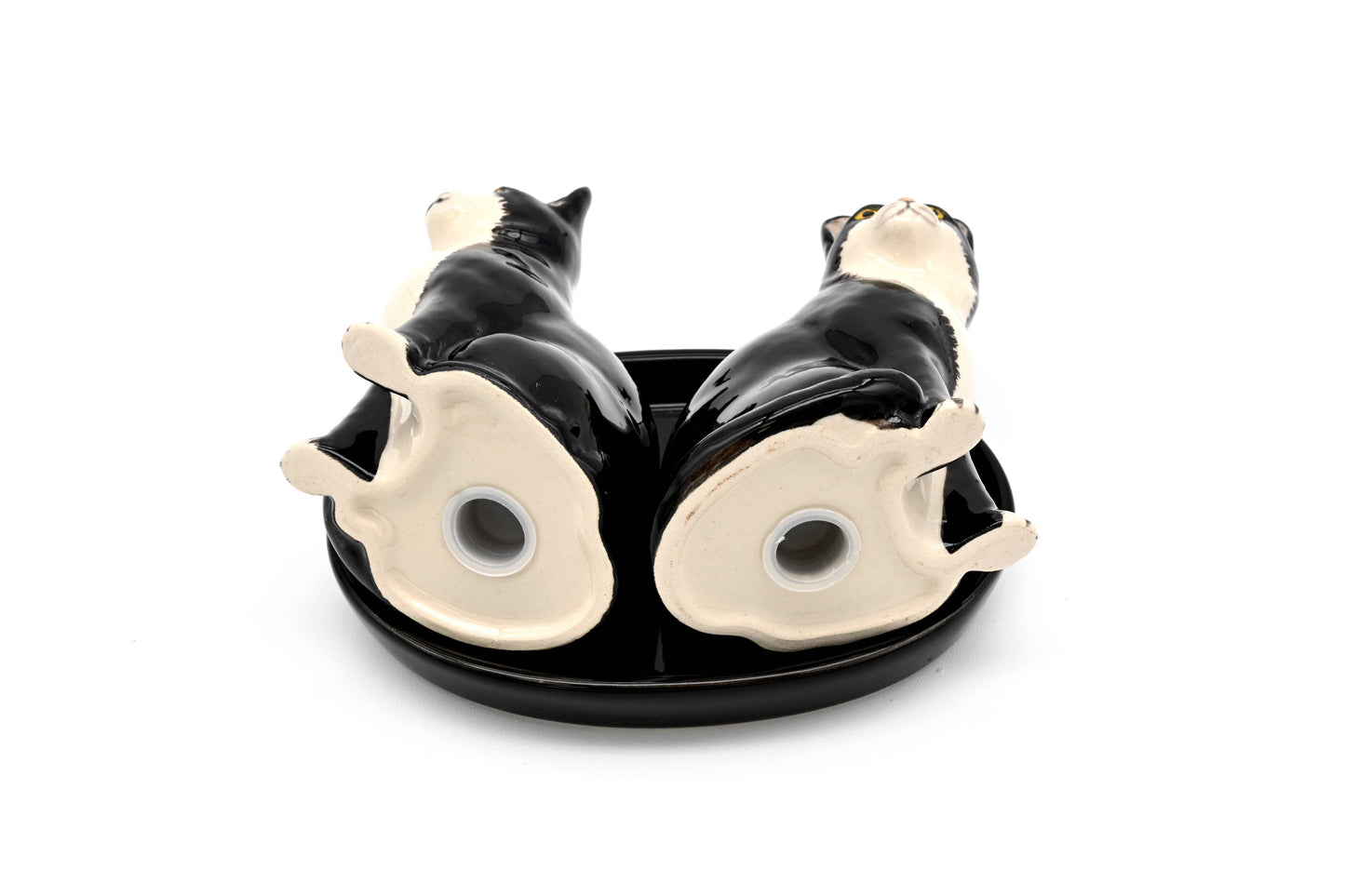 SALT AND PEPPER SHAKER Tuxedo cat