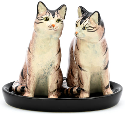 SALT AND PEPPER SHAKER Tabby and black ceramic tray