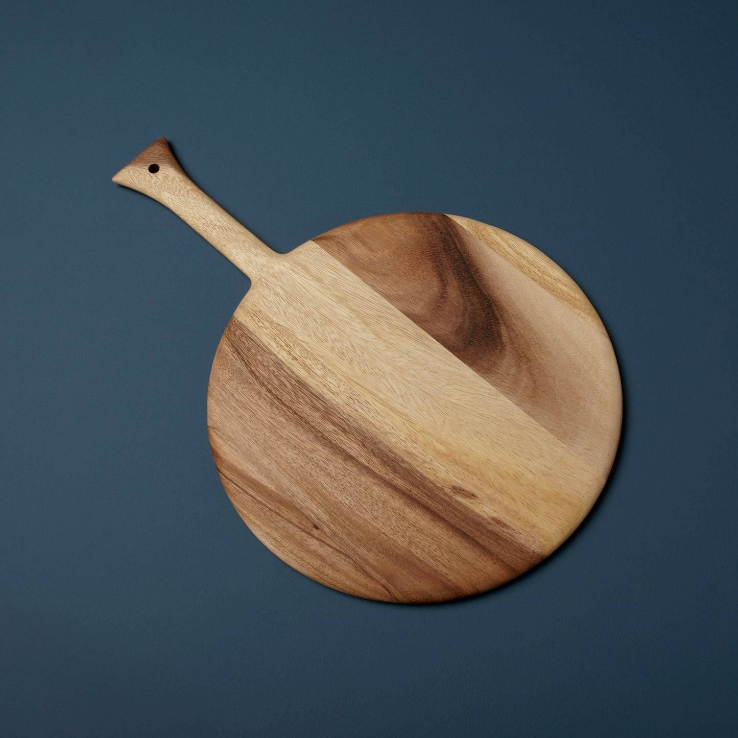 Round Acacia Board with Handle, Medium