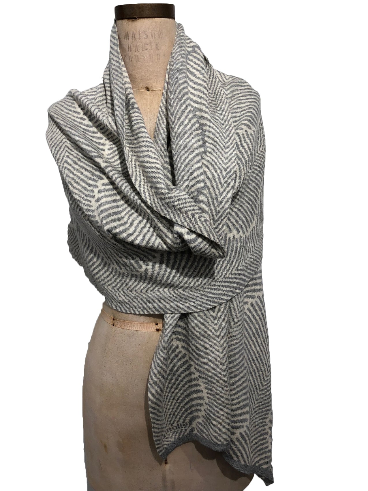 Liamolly Forest Fern Grey & Cream Wrap