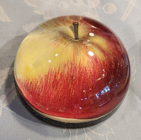 Red Apple Dome Paperweight, 3.5in x 1.5in