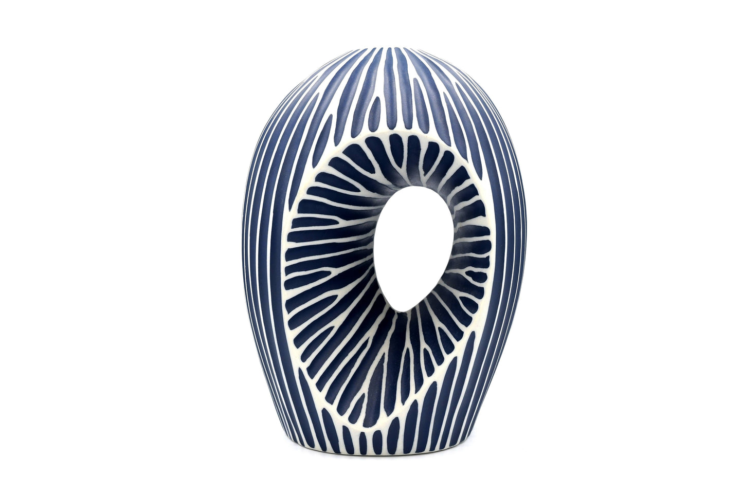 Artura Large - Handcrafted Porcelain Vase
