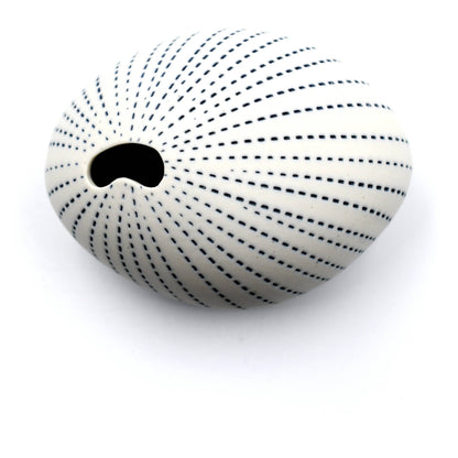 PEBBLE MINI S-Handcrafted Porcelain Bud Vase