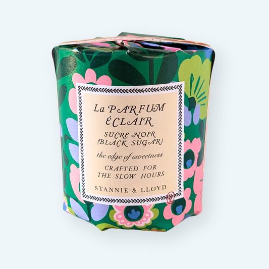 Tester: Gift Wrap Candle - Maude (Green Floral)