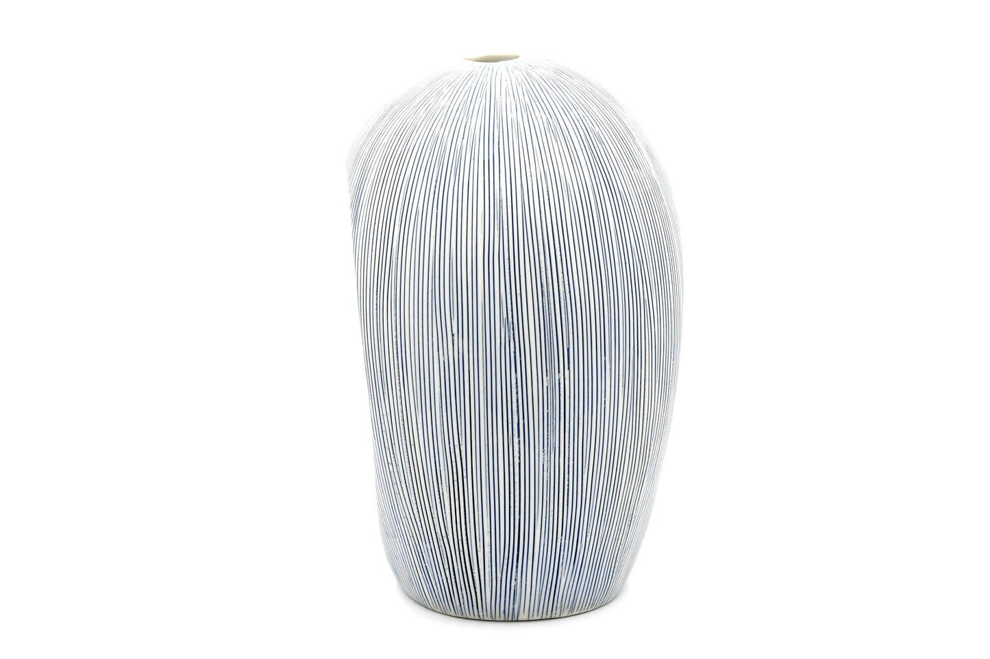 Artura Handcrafted Porcelain Bud Vase