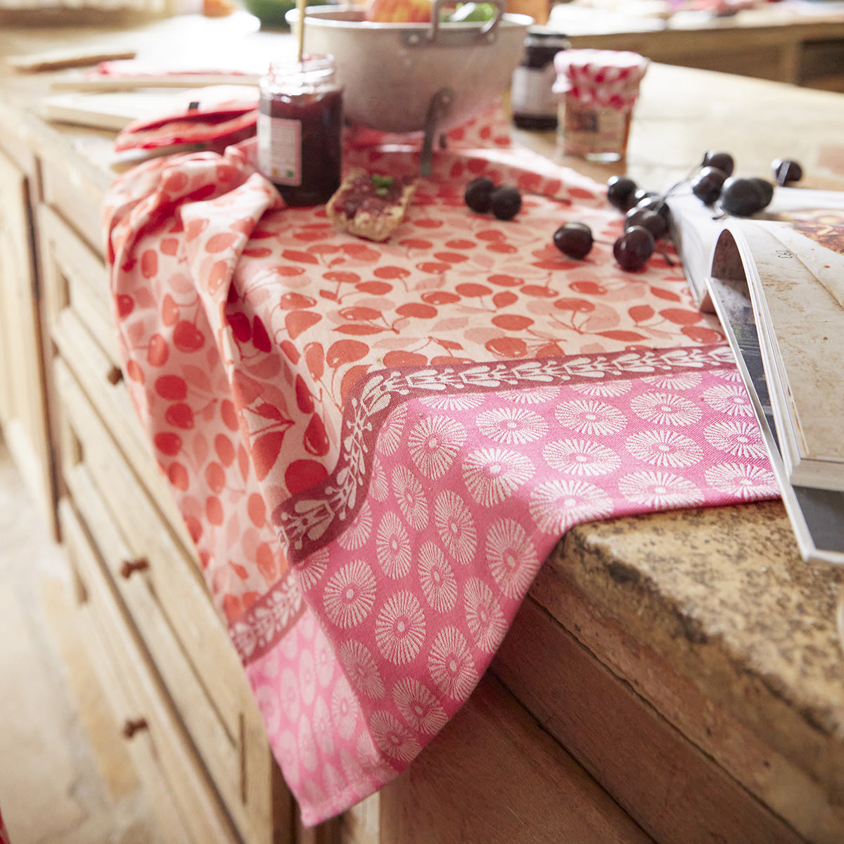 Cerises Red Towel
