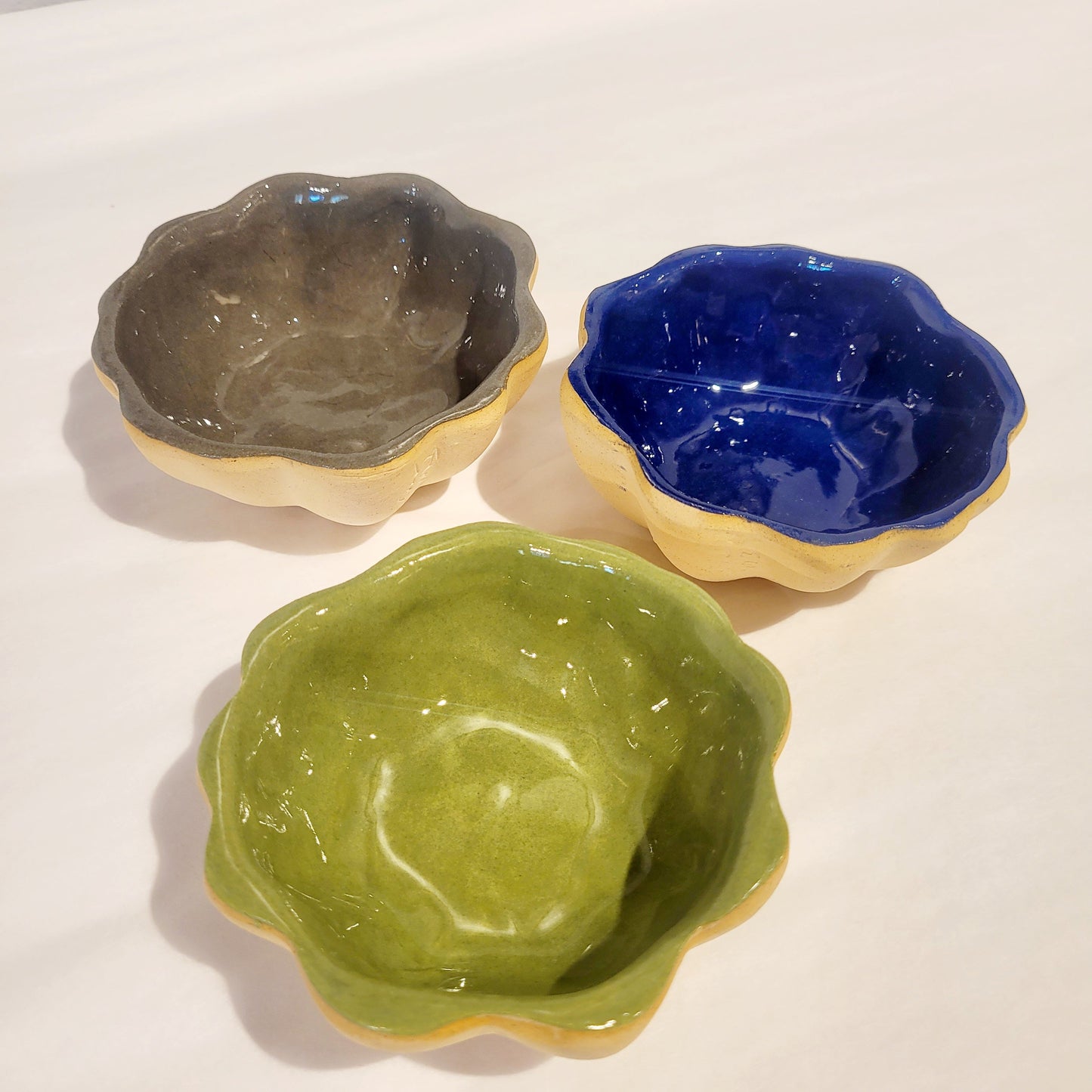 Terrafirma Ceramics - Mini Scallop Bowl
