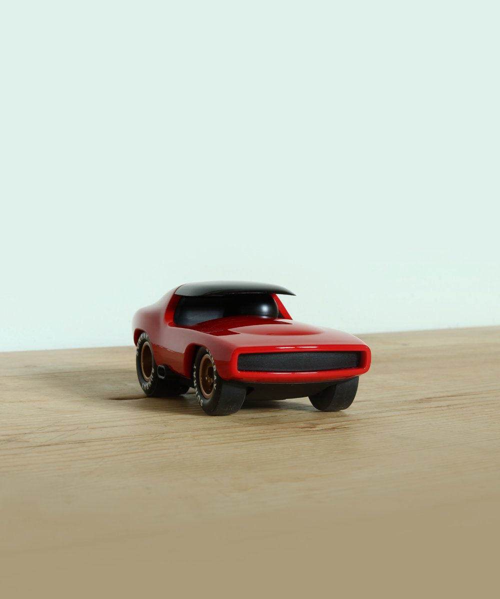 Red Lead-Belly Vincent Car
