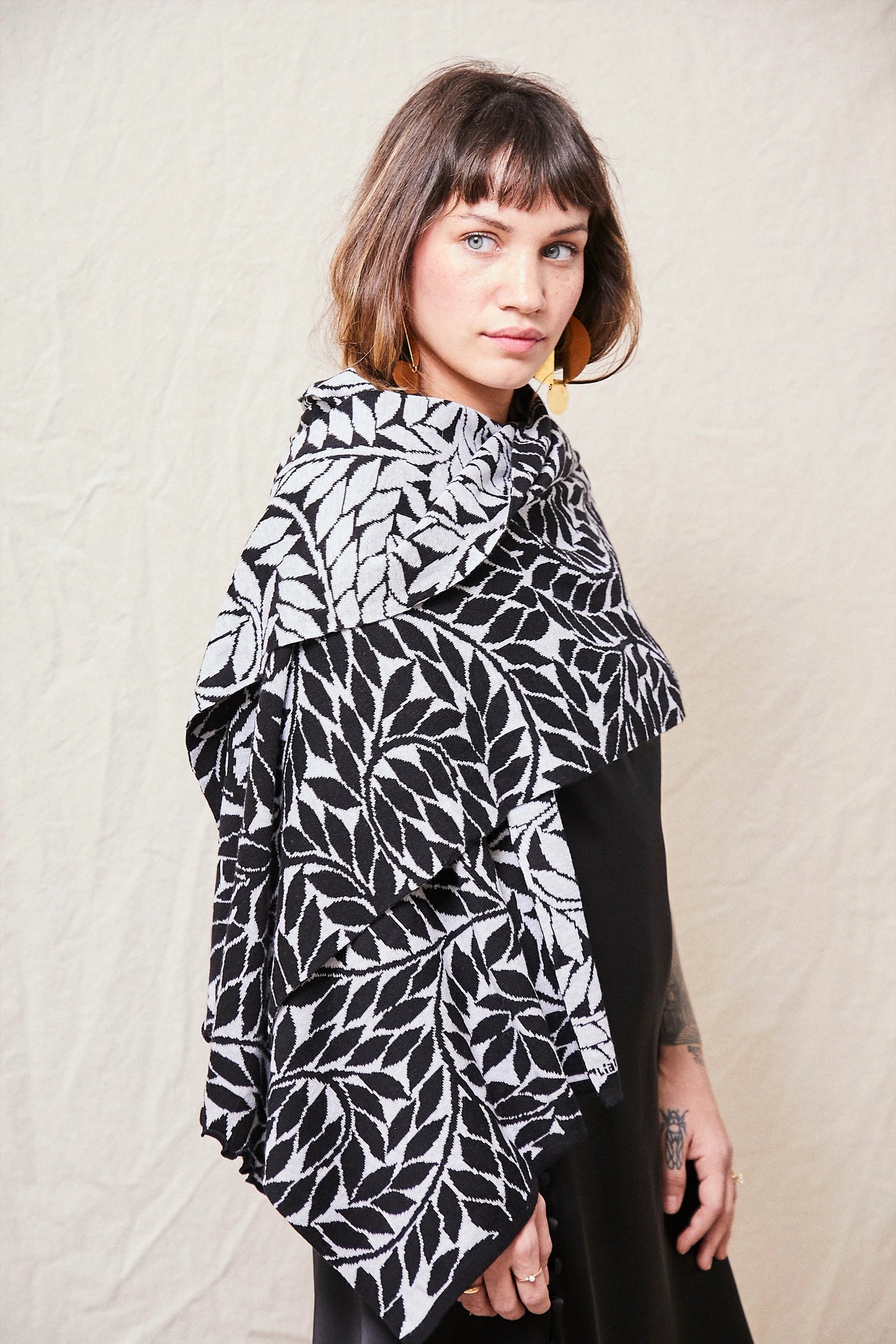Liamolly Olive Branch, Black and Marble Cotton Wrap
