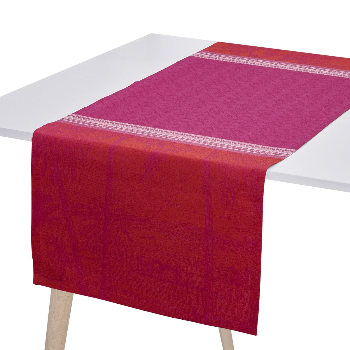 Coisiere Sur Le Nil Orchid Linen Runner