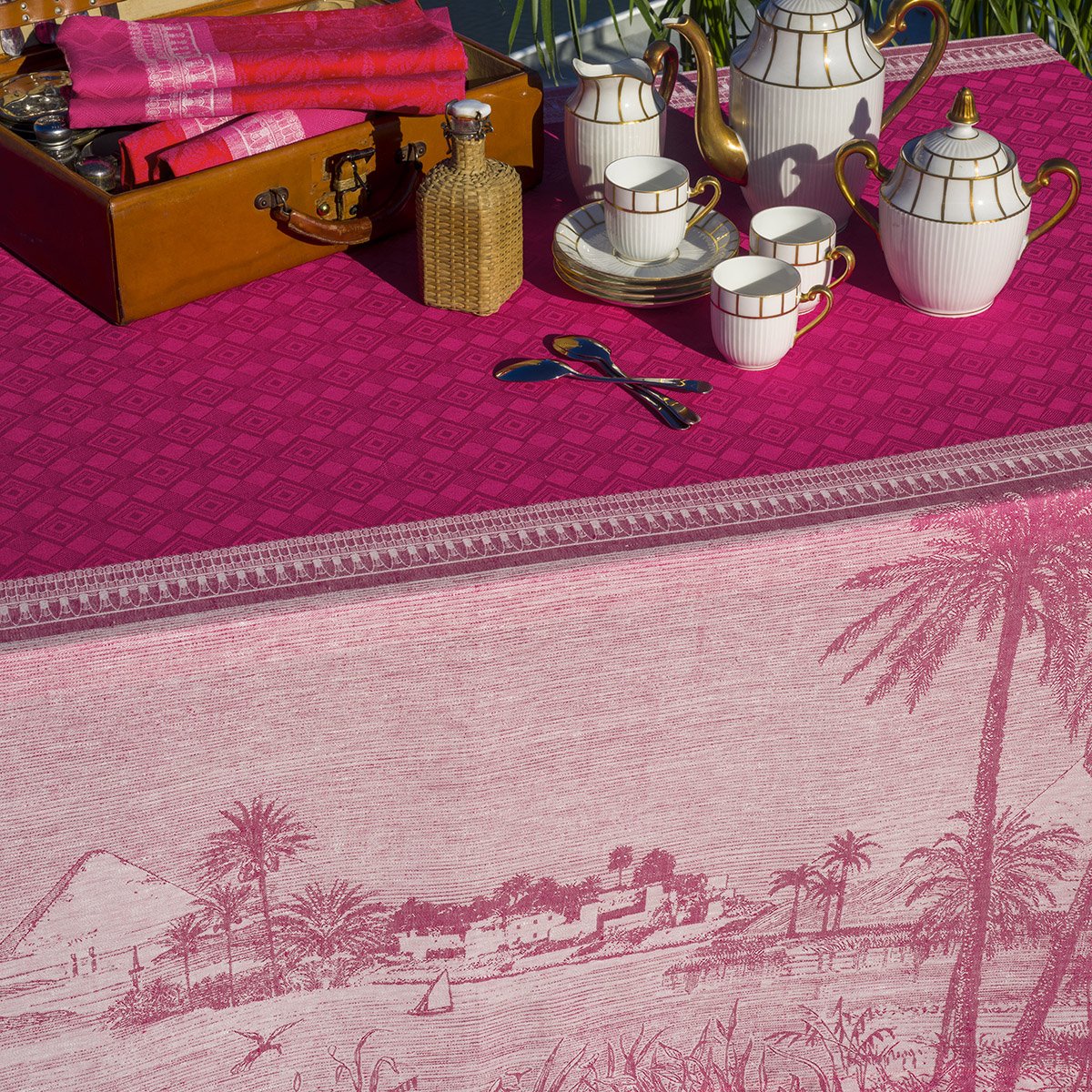 Coisiere Sur Le Nil Orchid Linen Ambiance