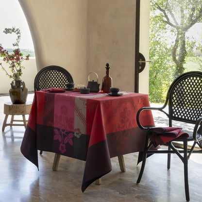 Hacienda Red Tablecloth Ambiance 
